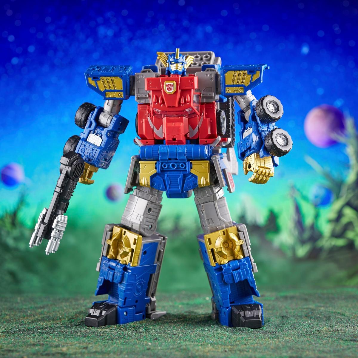 F6160_DIO_TRA_GEN_LEGACY_LDR_ARMADA_OPTIMUSPRIME_0006_2000px_300DPI